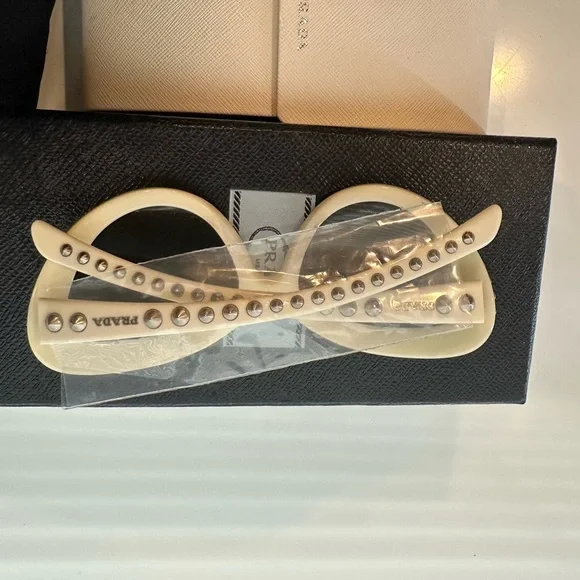 PRADA White Silvertone Studded Frame Gradient Tint Sunglasses - SPR31Q - Picture 8 of 10